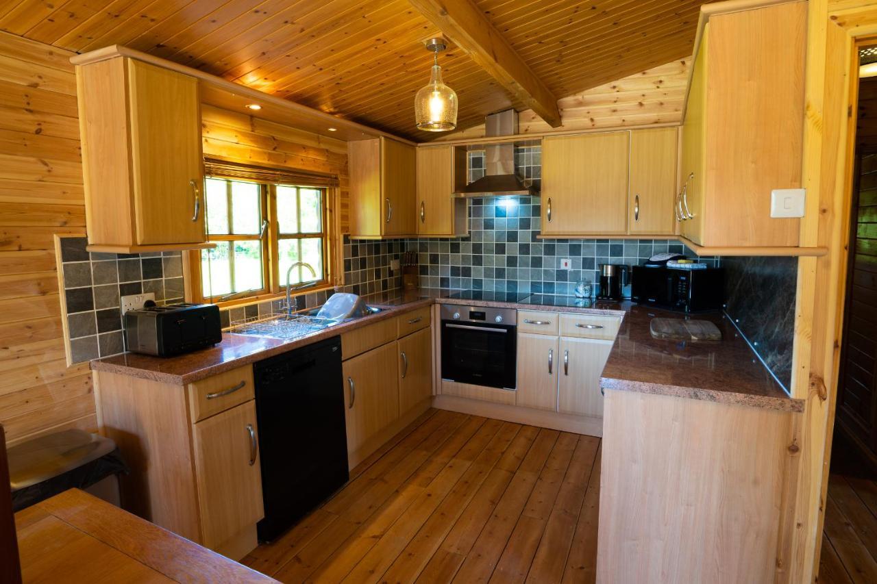Wall Eden Farm - Luxury Log Cabins And Glamping Highbridge Dış mekan fotoğraf