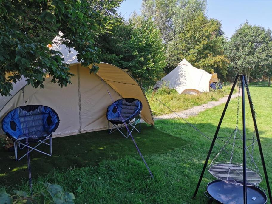 Wall Eden Farm - Luxury Log Cabins And Glamping Highbridge Dış mekan fotoğraf