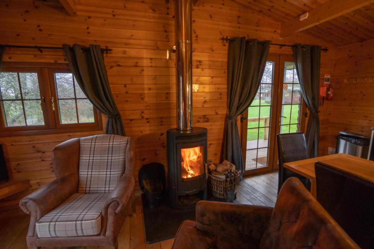 Wall Eden Farm - Luxury Log Cabins And Glamping Highbridge Dış mekan fotoğraf