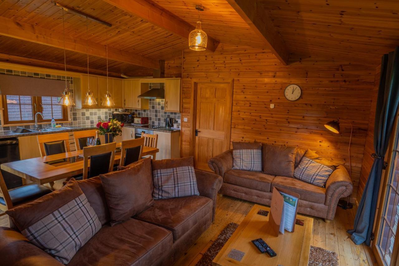 Wall Eden Farm - Luxury Log Cabins And Glamping Highbridge Dış mekan fotoğraf