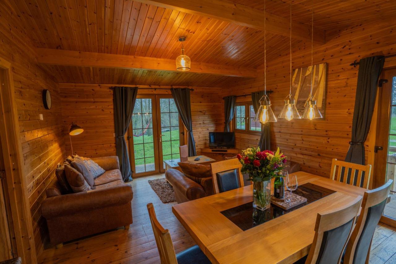 Wall Eden Farm - Luxury Log Cabins And Glamping Highbridge Dış mekan fotoğraf