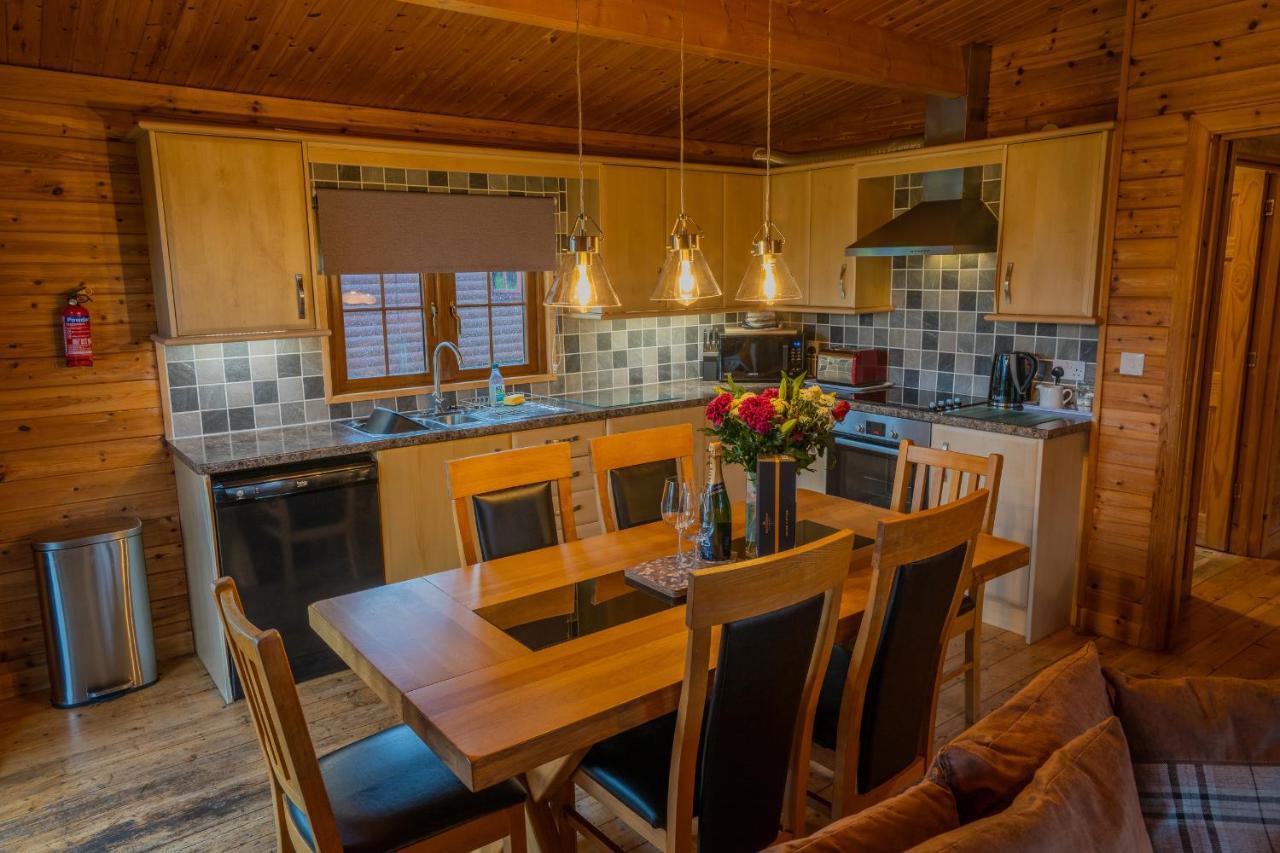 Wall Eden Farm - Luxury Log Cabins And Glamping Highbridge Dış mekan fotoğraf