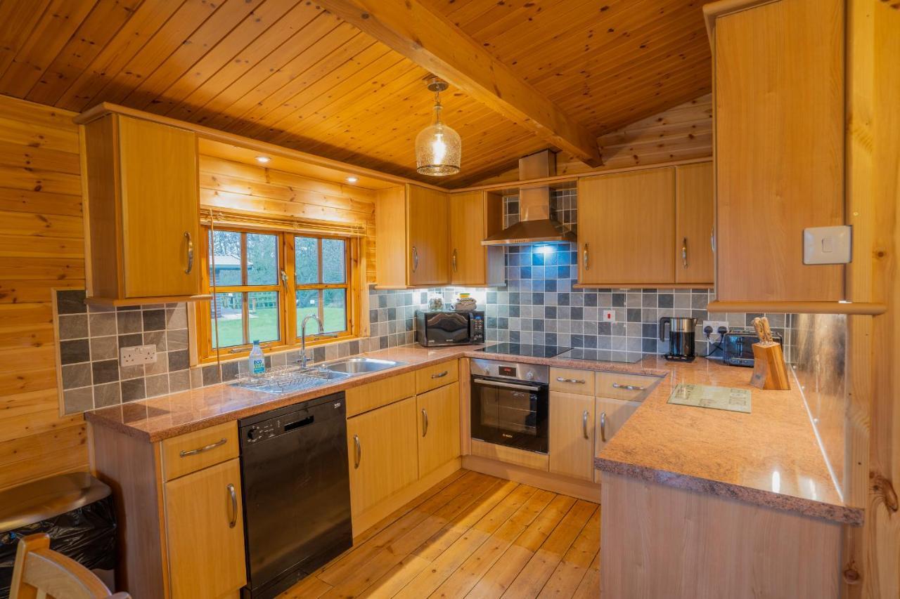 Wall Eden Farm - Luxury Log Cabins And Glamping Highbridge Dış mekan fotoğraf