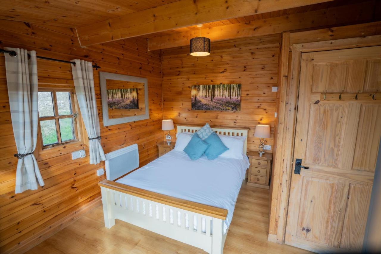 Wall Eden Farm - Luxury Log Cabins And Glamping Highbridge Dış mekan fotoğraf