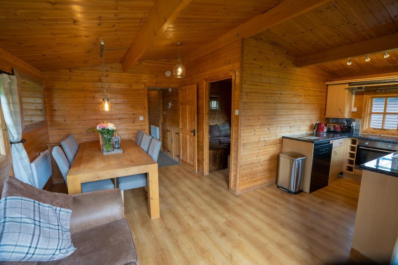 Wall Eden Farm - Luxury Log Cabins And Glamping Highbridge Dış mekan fotoğraf