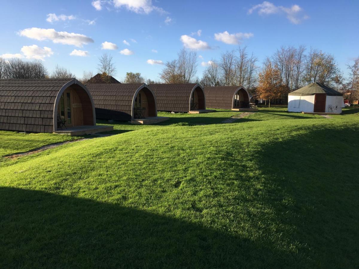 Wall Eden Farm - Luxury Log Cabins And Glamping Highbridge Dış mekan fotoğraf