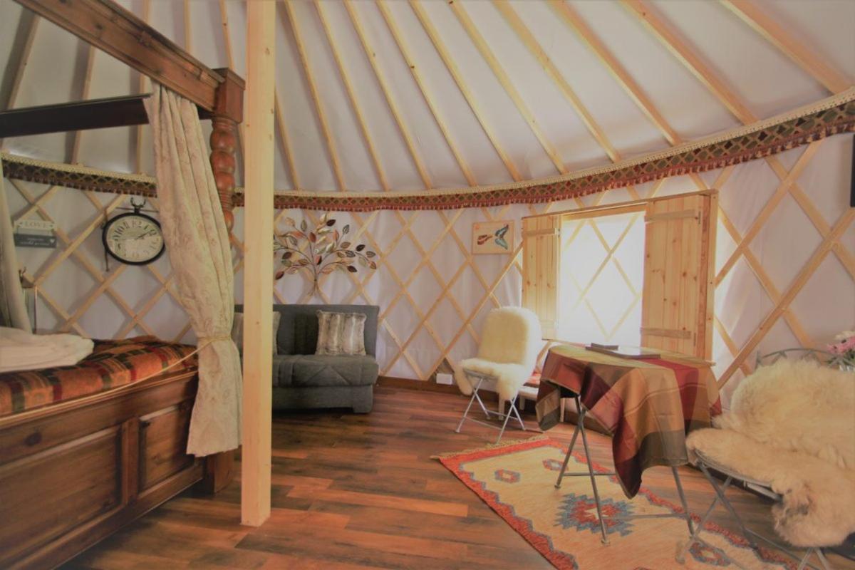 Wall Eden Farm - Luxury Log Cabins And Glamping Highbridge Dış mekan fotoğraf